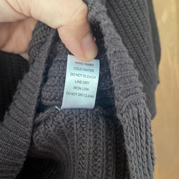 Alter’d State Slouchy Dolman 3/4 length sleeve sweater size small charcoal grey - Picture 9 of 10